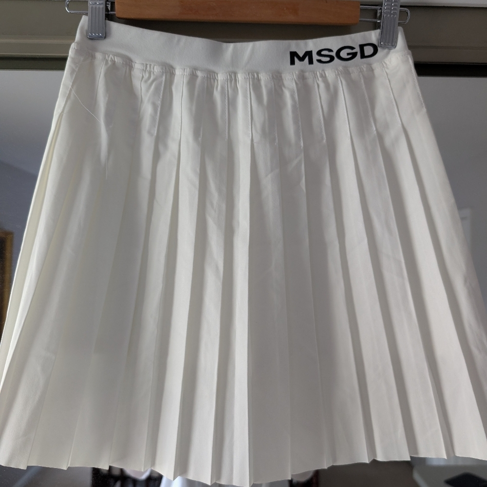 Missguided+ White Pleated Tennis Skirt